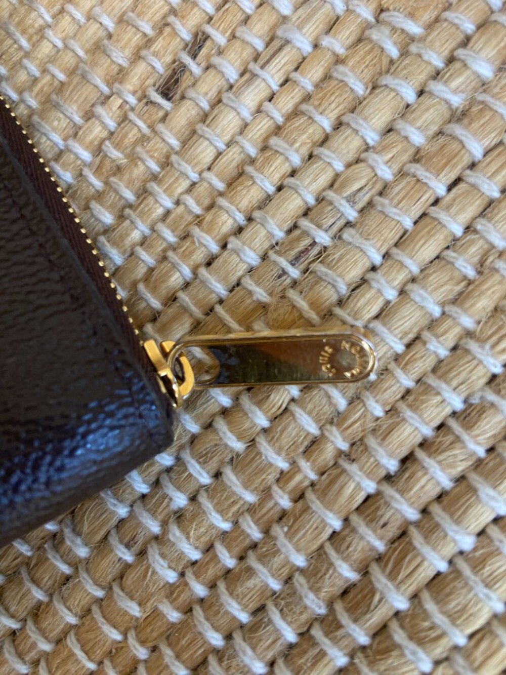 Louis Vuitton MONOGRAM GIANT Zippy Coin WALLET WITH BOX - Picture 4 of 6